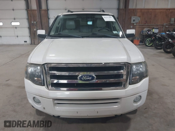 2011 Ford Expedition Limited z VIN 1FMJU2A54BEF43951, wystawiony jako IAAI lot #42557407 z przebiegiem 160 705 mil mil oraz . Historia ofert i sprzedaży dostępna na DreamBid. Obrazek 12.