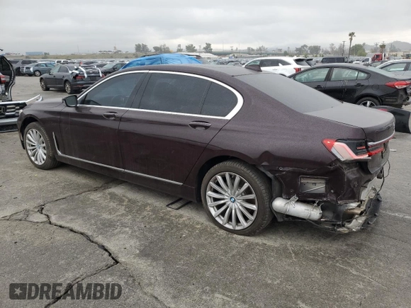 2020 BMW 7 Series 740i with VIN WBA7T2C04LCD14332, listed as a Copart auction lot 48348235 with 68,401 mi miles and Salvage title. Bid and sale history available at DreamBid. Image 2.