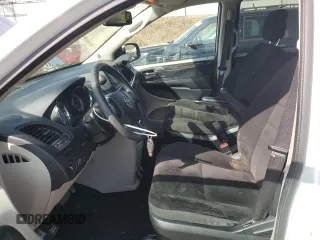 2019 Dodge Grand Caravan SE with VIN 2C4RDGBG5KR796753, listed as a Copart auction lot 49871815 with 97,983 mi miles and Salvage Title. Bid and sale history available at DreamBid. Image 7.