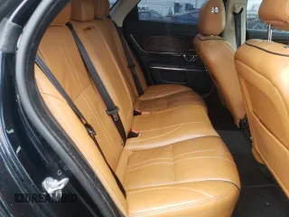 2016 Jaguar XJ R-Sport with VIN SAJWJ1CD3G8V98397, listed as a Copart auction lot 82135843 with 111,657 mi miles and . Bid and sale history available at DreamBid. Image 10.