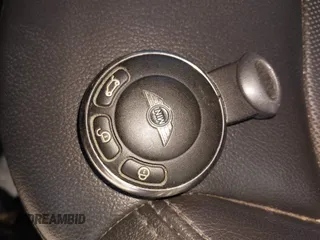2014 MINI Countryman S z VIN WMWZC5C57EWP38396, wystawiony jako IAAI lot #41027727 z przebiegiem 147 260 mil mil oraz . Historia ofert i sprzedaży dostępna na DreamBid. Obrazek 11.