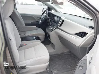 2018 Toyota Sienna LE Auto Access Seat with VIN 5TDKZ3DC8JS948150, listed as a IAAI auction lot 41889062 with 73,724 mi miles and . Bid and sale history available at DreamBid. Image 5.