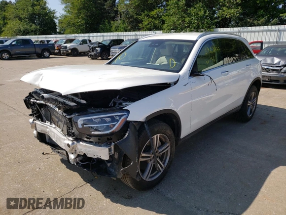 2022 Mercedes-Benz GLC with VIN W1N0G8EB1NV339230, listed as a Copart auction lot 59658922 with 10,314 mi miles. Bid and sale history available at carsss.com. Image 2.