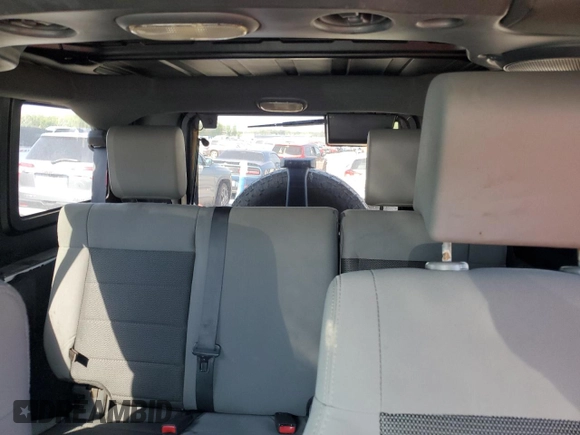 2008 Jeep Wrangler Unlimited X with VIN 1J4GB39128L576571, listed as a Copart auction lot 52706105 with 197,655 mi miles and Clean Title. Bid and sale history available at DreamBid. Image 10.