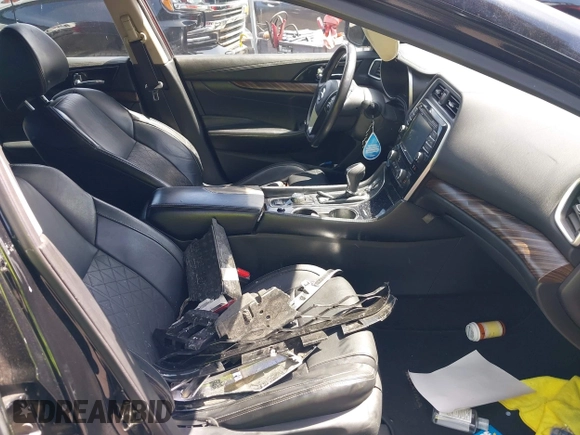 2016 Nissan Maxima SL with VIN 1N4AA6AP5GC448751, listed as a IAAI auction lot 41935029 with 105,101 mi miles and . Bid and sale history available at DreamBid. Image 5.