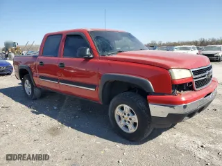 2006 Chevrolet Silverado 1500 LS with VIN 2GCEK13V561309764, listed as a Copart auction lot 50025795 with 215,769 mi miles and Salvage Title. Bid and sale history available at carsss.com. Image 4.
