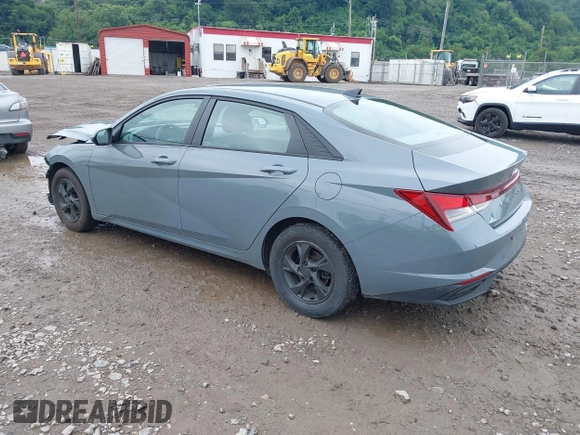 2022 Hyundai Elantra SE с VIN KMHLL4AG2NU308581, выставлен на аукционе IAAI как лот 42641290 с пробегом 29 571 миль миль и . История ставок и продаж доступна на DreamBid. Изображение 3.