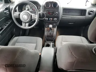 2014 Jeep Patriot Latitude z VIN 1C4NJRFB7ED501578, wystawiony jako Copart lot #63308005 z przebiegiem 76 100 mil mil oraz Szkoda całkowita • Salvage title. Historia ofert i sprzedaży dostępna na DreamBid. Obrazek 8.