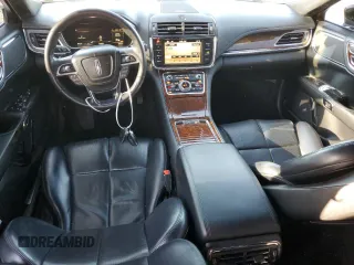 2018 Lincoln Continental Livery with VIN 1LN6L9HK5J5610486, listed as a Copart auction lot 52548204 with 184,245 mi miles and Salvage Title. Bid and sale history available at carsss.com. Image 8.