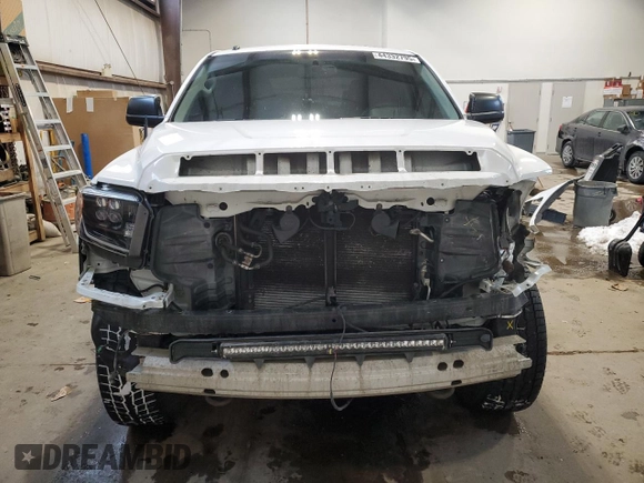 2015 Toyota Tundra Platinum z VIN 5TFAY5F1XFX442410, wystawiony jako Copart lot #44332795 z przebiegiem 134 050 mil mil oraz Szkoda całkowita • Salvage title. Historia ofert i sprzedaży dostępna na DreamBid. Obrazek 5.
