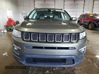 2019 Jeep Compass Latitude with VIN 3C4NJDBB3KT648124, listed as a Copart auction lot 61092435 with 52,185 mi miles and Clean title. Bid and sale history available at DreamBid. Image 5.