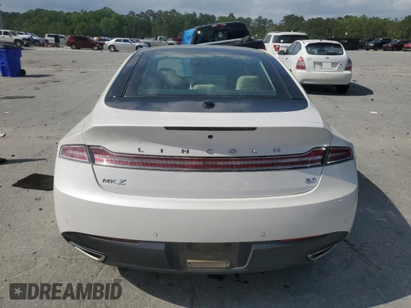 2015 Lincoln MKZ with VIN 3LN6L2GK7FR607330, listed as a Copart auction lot 52520855 with 33,743 mi miles and Salvage title. Bid and sale history available at DreamBid. Image 6.