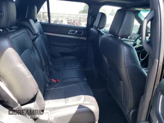 2018 Ford Explorer Sport z VIN 1FM5K8GT6JGA33071, wystawiony jako Copart lot #61749655 z przebiegiem 113 206 mil mil oraz Szkoda całkowita • Salvage title. Historia ofert i sprzedaży dostępna na DreamBid. Obrazek 11.