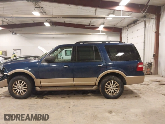 2012 Ford Expedition XLT с VIN 1FMJU1J52CEF06120, выставлен на аукционе IAAI как лот 41099288 с пробегом 214 026 миль миль и . История ставок и продаж доступна на DreamBid. Изображение 14.