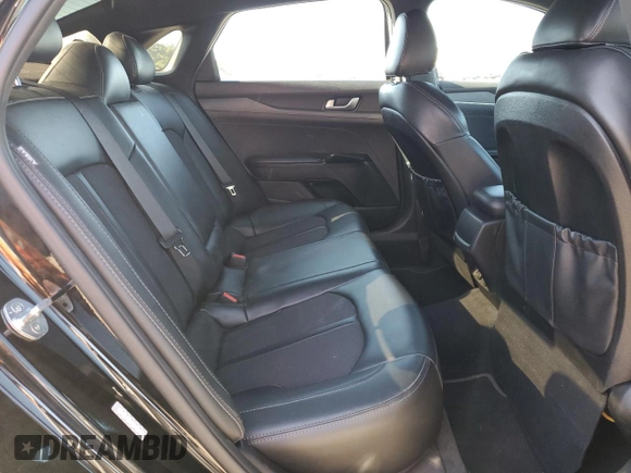 2022 Kia K5 GT-Line z VIN 5XXG64J22NG093100, wystawiony jako Copart lot #56508604 z przebiegiem 87 815 mil mil oraz Szkoda całkowita • Salvage title. Historia ofert i sprzedaży dostępna na DreamBid. Obrazek 10.