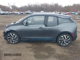 2017 BMW i3 z VIN WBY1Z8C39HV891353, wystawiony jako IAAI lot #41887562 z przebiegiem 82 295 mil mil oraz . Historia ofert i sprzedaży dostępna na DreamBid. Obrazek 14.