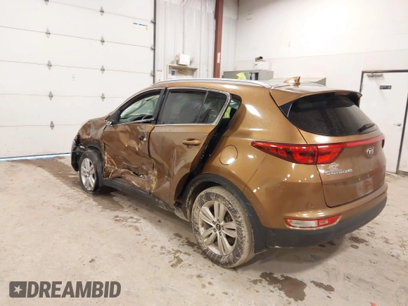 2018 Kia Sportage LX with VIN KNDPM3AC2J7381114, listed as a IAAI auction lot 41214824 with 82,178 mi miles and . Bid and sale history available at carsss.com. Image 3.