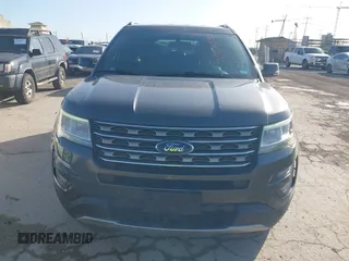 2017 Ford Explorer XLT z VIN 1FM5K7D8XHGC54063, wystawiony jako IAAI lot #42076830 z przebiegiem 115 686 mil mil oraz . Historia ofert i sprzedaży dostępna na DreamBid. Obrazek 12.
