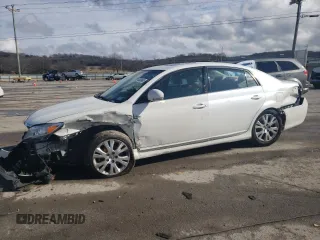 2012 Toyota Avalon z VIN 4T1BK3DB9CU445605, wystawiony jako Copart lot #61547615 z przebiegiem 176 338 mil mil oraz Szkoda całkowita • Salvage title. Historia ofert i sprzedaży dostępna na DreamBid. Obrazek 1.