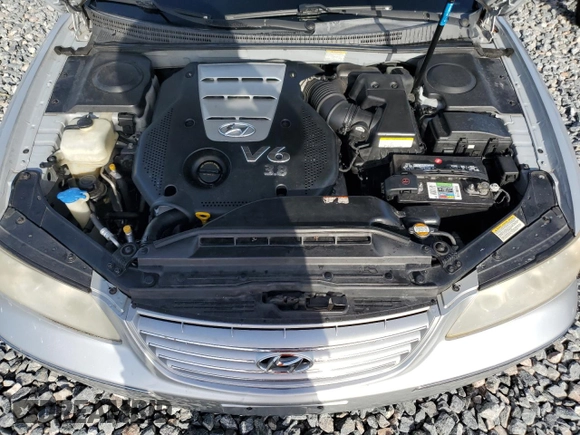 2006 Hyundai Azera SE with VIN KMHFC46F96A037972, listed as a Copart auction lot 61035765 with 140,857 mi miles and Salvage title. Bid and sale history available at DreamBid. Image 11.