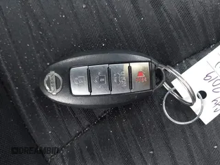 2019 Nissan Sentra SV z VIN 3N1AB7AP9KL607039, wystawiony jako IAAI lot #41245646 z przebiegiem 153 922 mil mil oraz . Historia ofert i sprzedaży dostępna na DreamBid. Obrazek 11.