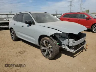2024 Volvo XC60 Ultimate Dark Theme с VIN YV4L12RM1R1716437, выставлен на аукционе Copart как лот 71300334 с пробегом 8 073 миль миль и Списание • Salvage title. История ставок и продаж доступна на DreamBid. Изображение 4.