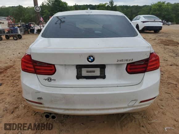 2012 BMW 3 Series 328i z VIN WBA3A5G54CNP18180, wystawiony jako Copart lot #57582075 z przebiegiem 133 036 mil mil oraz Szkoda całkowita • Salvage title. Historia ofert i sprzedaży dostępna na DreamBid. Obrazek 6.