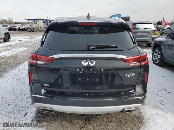 2019 Infiniti QX50 PURE with VIN 3PCAJ5M38KF109653, listed as a Copart auction lot 88659755 with 32,981 mi miles and Clean Title. Bid and sale history available at carsss.com. Image 6.