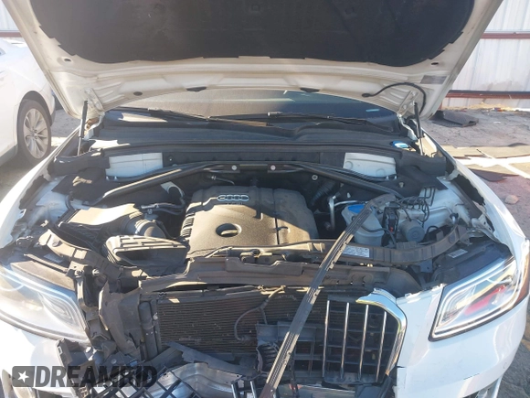 2014 Audi Q5 Premium Plus with VIN WA1LFAFP6EA016835, listed as a IAAI auction lot 41684502 with 149,000 mi miles. Bid and sale history available at carsss.com. Image 10.