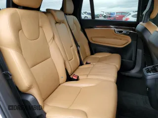 2017 Volvo XC90 Momentum with VIN YV4A22PK3H1165058, listed as a Copart auction lot 61072965 with 131,178 mi miles and Salvage title. Bid and sale history available at DreamBid. Image 11.
