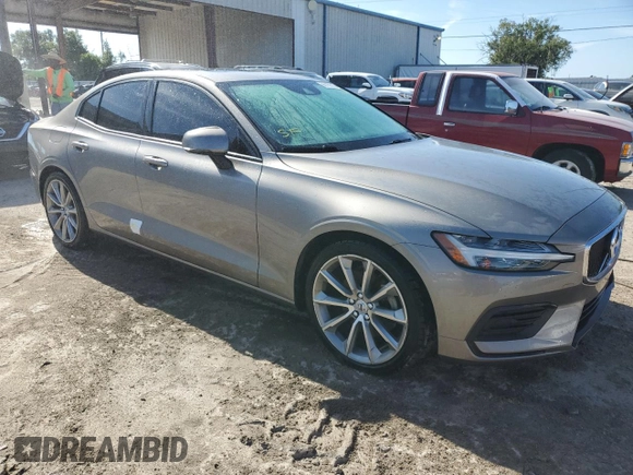 2020 Volvo S60 Momentum with VIN 7JR102FK3LG063602, listed as a Copart auction lot 66789213 with 0 mi miles. Bid and sale history available at carsss.com. Image 4.
