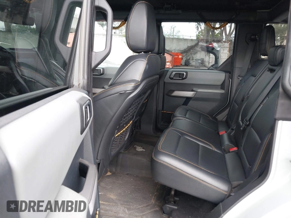 2023 Ford Bronco с VIN 1FMEE5DP0PLA97359, выставлен на аукционе IAAI как лот 42130581 с пробегом 32 335 миль миль и . История ставок и продаж доступна на DreamBid. Изображение 21.