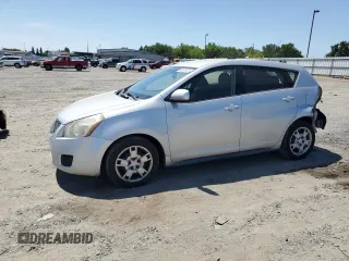 2010 Pontiac Vibe 1SB with VIN 5Y2SP6E03AZ406447, listed as a Copart auction lot 60307275 with 199,326 mi miles and Salvage title. Bid and sale history available at DreamBid. Image 1.
