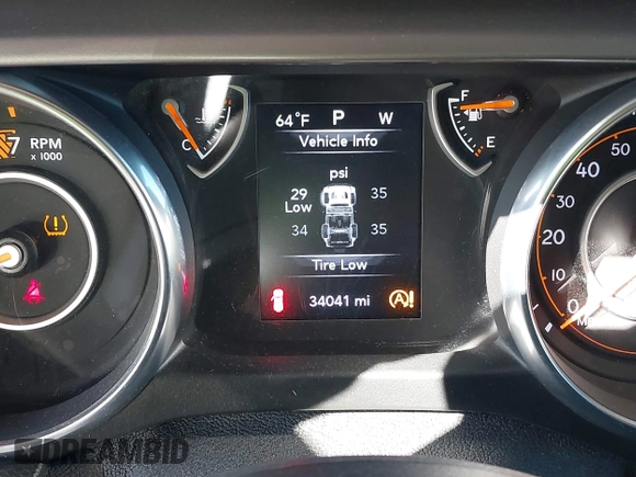 2018 Jeep Wrangler Sport S with VIN 1C4GJXAG4JW283209, listed as a IAAI auction lot 41770557 with 34,041 mi miles and . Bid and sale history available at DreamBid. Image 15.