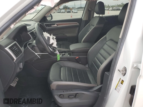 2023 Volkswagen Atlas SEL Premium R-Line z VIN 1V2FR2CA0PC513322, wystawiony jako Copart lot #41394145 z przebiegiem 16 693 mil mil oraz Szkoda całkowita • Salvage title. Historia ofert i sprzedaży dostępna na DreamBid. Obrazek 7.