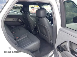 2024 Land Rover Range Rover Sport Dynamic SE z VIN SAL1L9FU7RA180295, wystawiony jako IAAI lot #42350067 z przebiegiem 10 776 mil mil oraz . Historia ofert i sprzedaży dostępna na DreamBid. Obrazek 8.