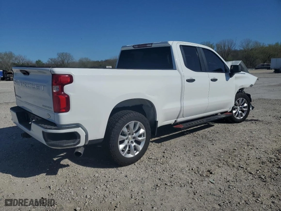 2019 Chevrolet Silverado 1500 Custom with VIN 1GCRWBEH2KZ239855, listed as a Copart auction lot 50849164 with 103,488 mi miles and Salvage Title. Bid and sale history available at carsss.com. Image 3.