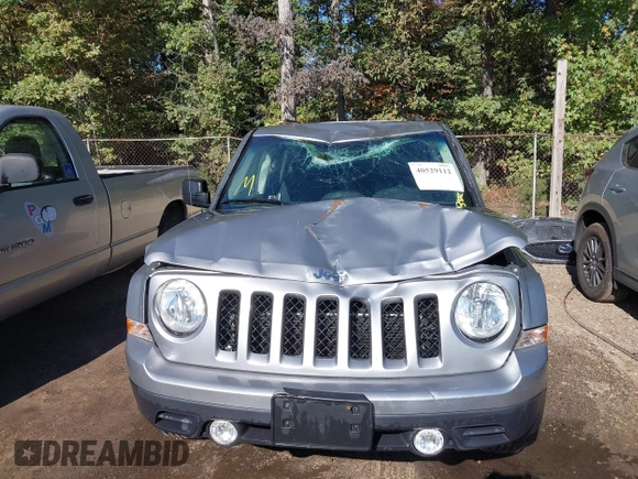 2017 Jeep Patriot High Altitude with VIN 1C4NJRFBXHD108212, listed as a IAAI auction lot 40529112 with 71,748 mi miles. Bid and sale history available at carsss.com. Image 6.