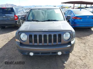 2016 Jeep Patriot Sport SE with VIN 1C4NJPBA4GD629071, listed as a IAAI auction lot 42163039 with 143,626 mi miles and . Bid and sale history available at carsss.com. Image 6.
