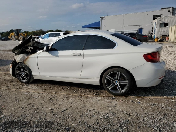 2017 BMW 2 Series 230i z VIN WBA2F9C33HV984094, wystawiony jako Copart lot #46286925 z przebiegiem 71 035 mil mil oraz Nie do naprawy • Non repairable. Historia ofert i sprzedaży dostępna na DreamBid. Obrazek 2.