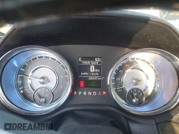 2011 Chrysler 300 with VIN 2C3CA6CT4BH531286, listed as a Copart auction lot 49010115 with 125,437 mi miles and Clean Title. Bid and sale history available at carsss.com. Image 9.