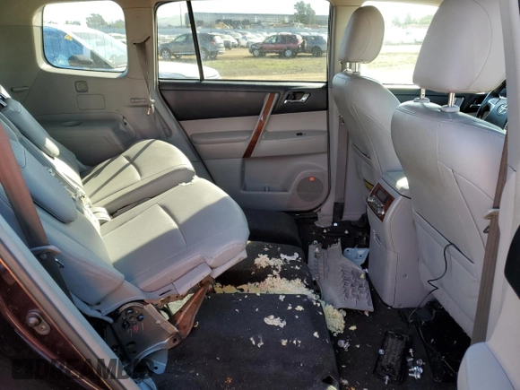 2011 Toyota Highlander Hybrid Limited with VIN JTEDC3EH2B2001565, listed as a Copart auction lot 46918695 with 152,304 mi miles and Salvage Title. Bid and sale history available at carsss.com. Image 11.