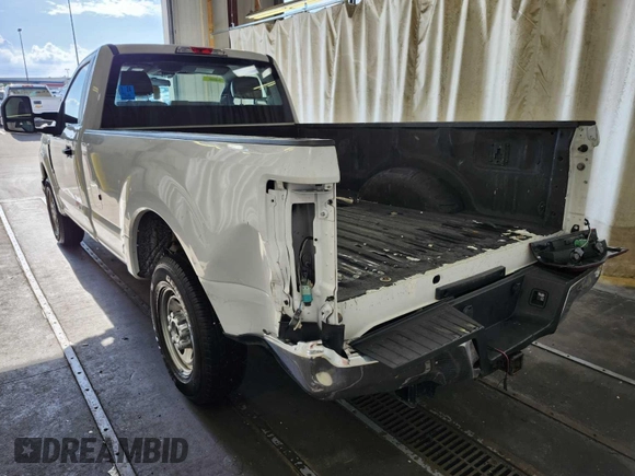 2017 Ford F-250 XL with VIN 1FTBF2A68HEE82088, listed as a IAAI auction lot 42731371 with 144,889 mi miles and . Bid and sale history available at DreamBid. Image 20.