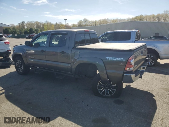 2013 Toyota Tacoma z VIN 3TMLU4EN2DM108944, wystawiony jako Copart lot #55143625 z przebiegiem 181 160 mil mil oraz Szkoda całkowita • Salvage title. Historia ofert i sprzedaży dostępna na DreamBid. Obrazek 2.