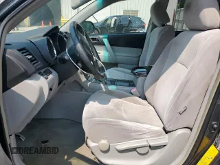 2008 Toyota Highlander with VIN JTEDS41A482007989, listed as a Copart auction lot 58773345 with 388,363 mi miles and Salvage title. Bid and sale history available at DreamBid. Image 7.