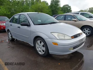 2001 Ford Focus ZTS with VIN 1FAHP383X1W114154, listed as a IAAI auction lot 42114666 with 198,248 mi miles and . Bid and sale history available at carsss.com. Image 1.