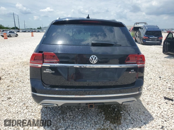 2018 Volkswagen Atlas SEL Premium with VIN 1V2NR2CA4JC529249, listed as a Copart auction lot 56370565 with Not provided miles and Salvage title. Bid and sale history available at DreamBid. Image 6.