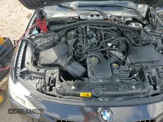 2017 BMW 3 Series 330e с VIN WBA8E1C54HK479988, выставлен на аукционе Copart как лот 68634725 с пробегом 130 595 миль миль и Чистый • Clean title. История ставок и продаж доступна на DreamBid. Изображение 13.