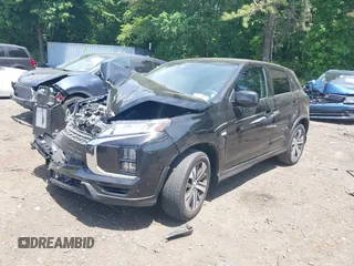 2023 Mitsubishi Outlander ES z VIN JA4ARUAU2PU008729, wystawiony jako IAAI lot #39558734 z przebiegiem 7 466 mil mil oraz . Historia ofert i sprzedaży dostępna na DreamBid. Obrazek 17.
