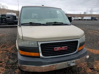 2008 GMC Savana with VIN 1GJHG39K481190033, listed as a Copart auction lot 46991095 with 80,625 mi miles and Clean Title. Bid and sale history available at carsss.com. Image 5.